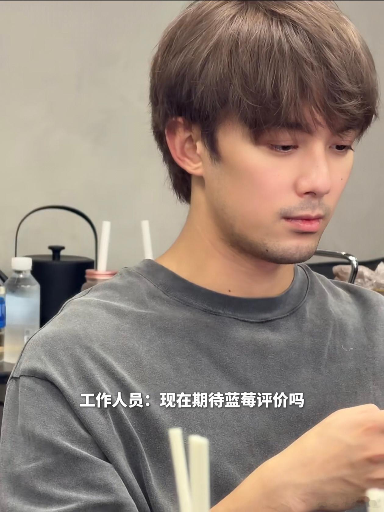 是谁期待染绿色的，出来说说[笑cry][笑cry]！！ ​​​