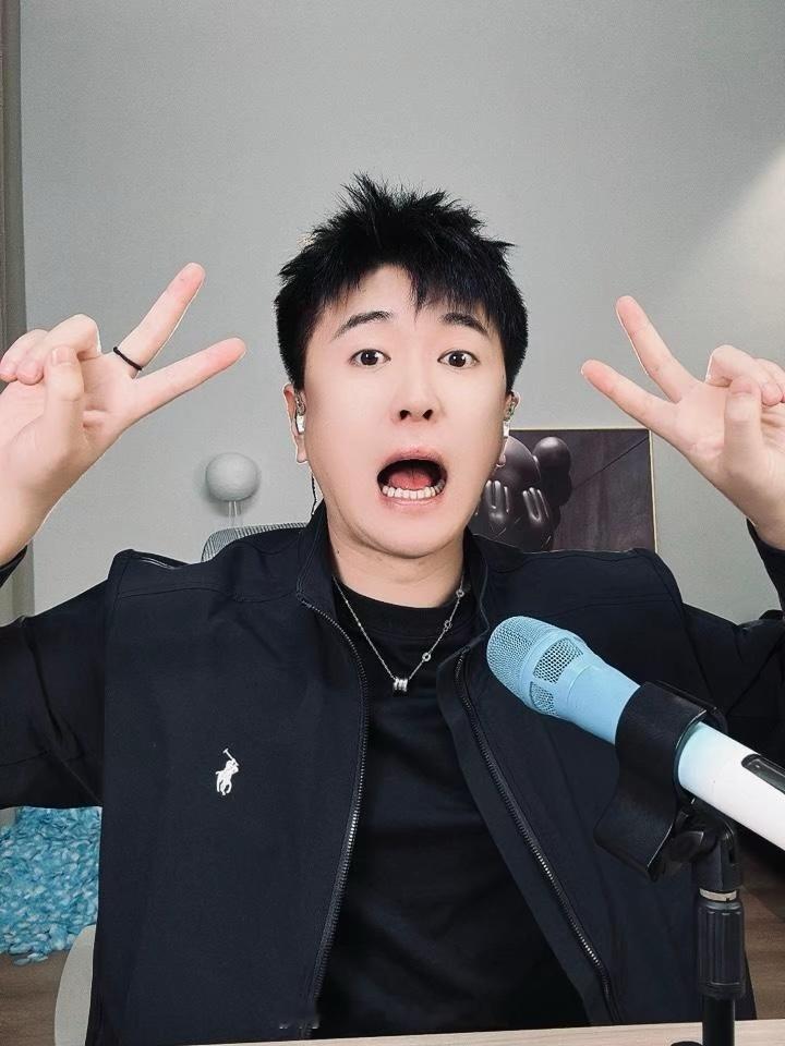 气质锐发文：我想问大家没有看到最后的时候，大家肆意的去发表自己的意见对嘛，我想做