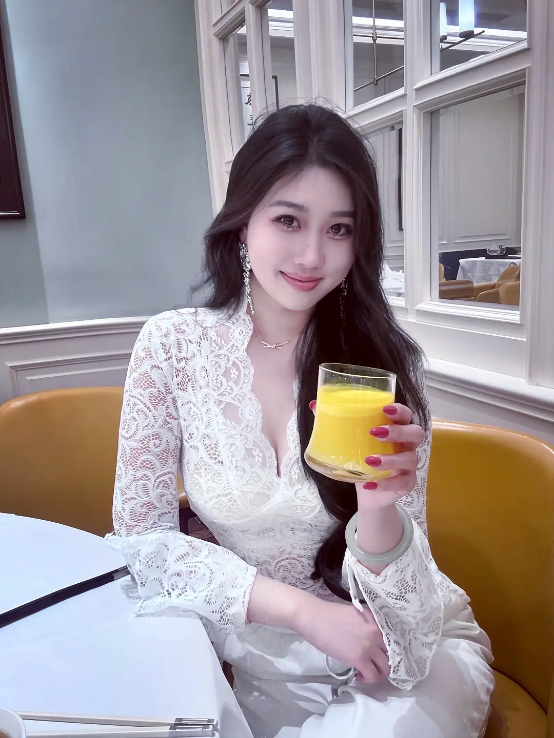 每天和0个异性产生情感纠葛仍坚持发伤感文案