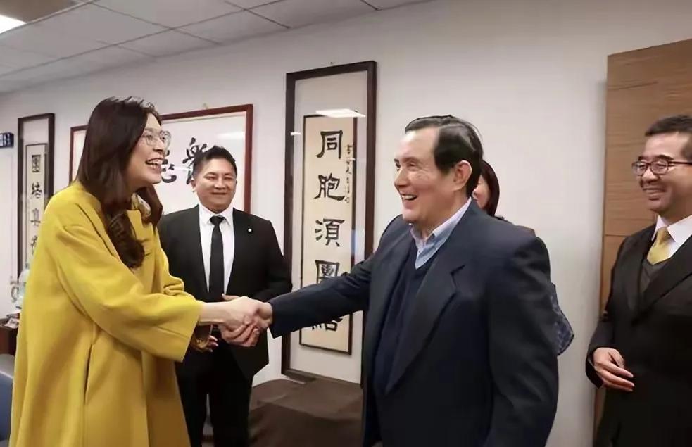 郑丽文即将访陆，马英九挑起内讧是有原因的，争宠+权力的博弈

6月30日，大陆方