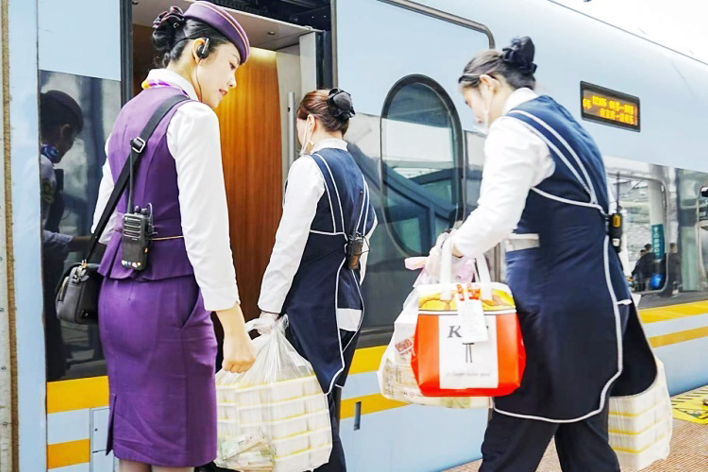 总要来趟江苏吧 【“扬州美味”飘香高铁】10月19日起，江苏省扬州市生态科技新城