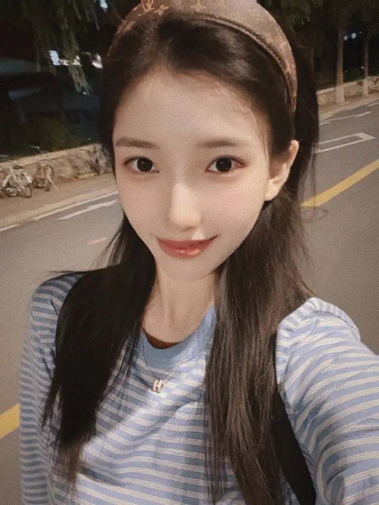 小小H，拿下拿下。