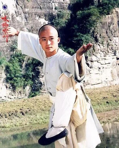 吴京是中国武术宣传委员吧 两季《中国武术王中王》倾力坐镇，吴京把对武术的热爱，揉