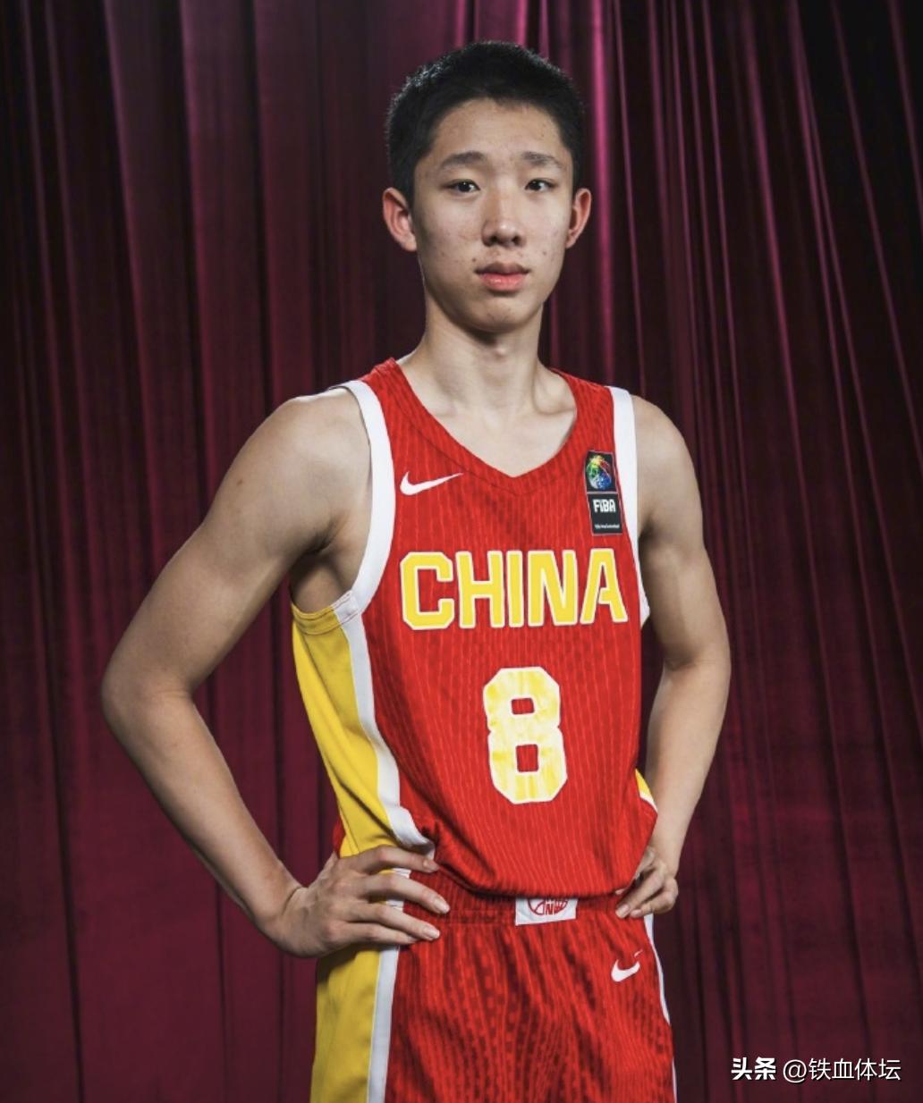 天上掉下来个张宇辰。

U17世界杯中国男篮与加拿大的较量，你们猜比分多少？42