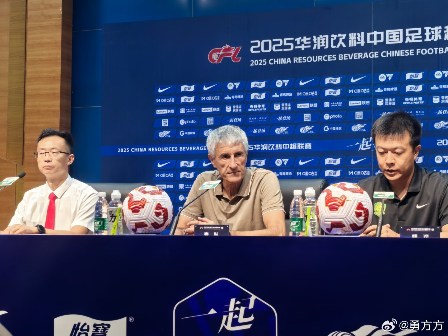 山东泰山vs北京国安 又翻到去年在济南的照片，说实话到现在都有些意难平，那场除了