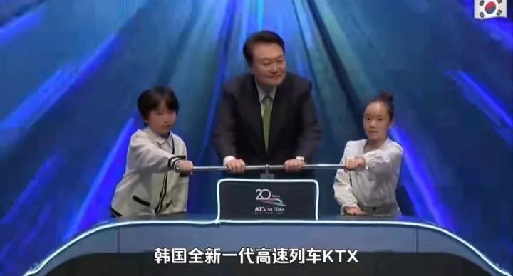 韩国不是要去汉化嘛？那新一代高铁干嘛又用汉字命名为青龙号，这不是自己打自己脸嘛？