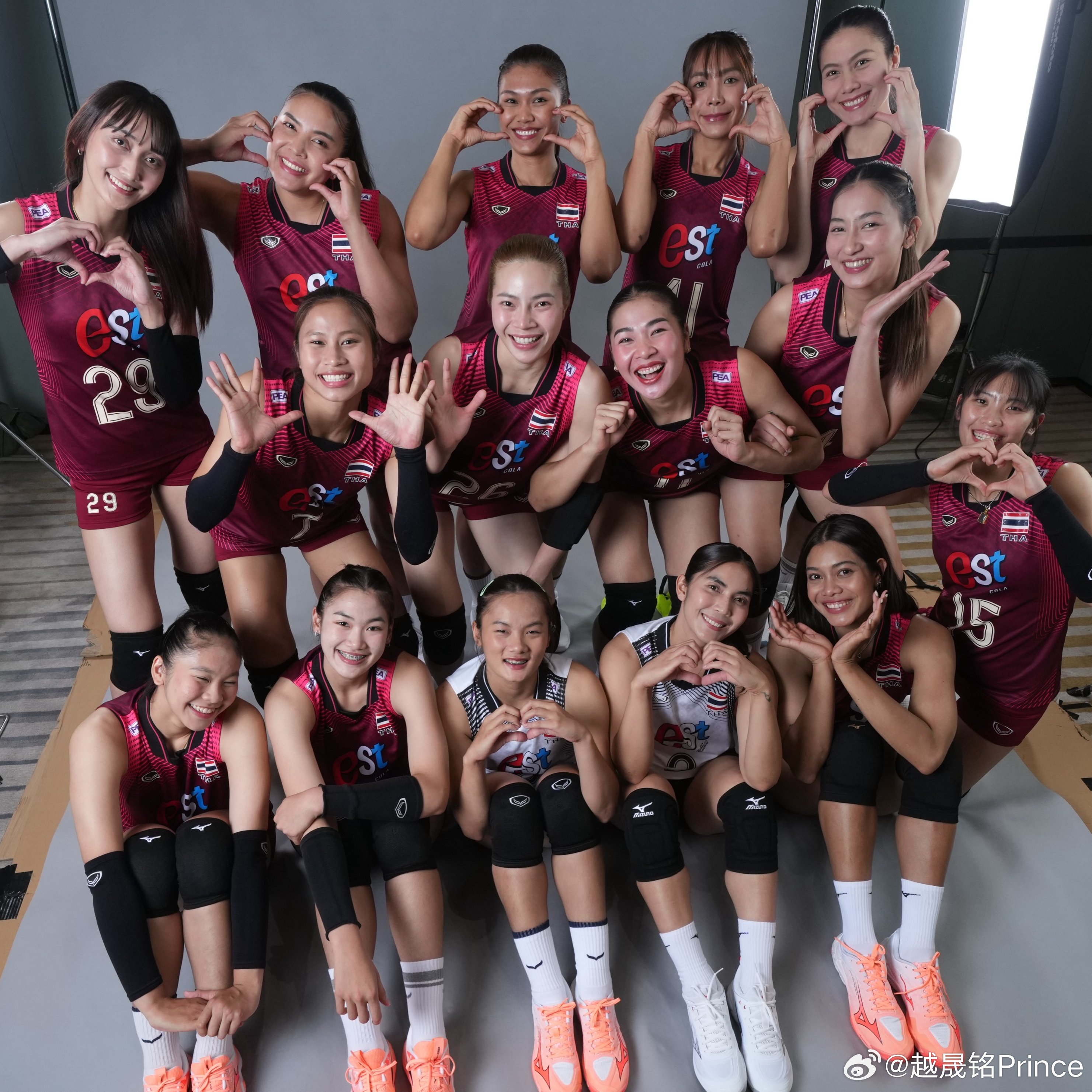 2027年世界女排联赛 🗞️ 据悉，🇹🇭泰国有意申办2027年世界女排联赛