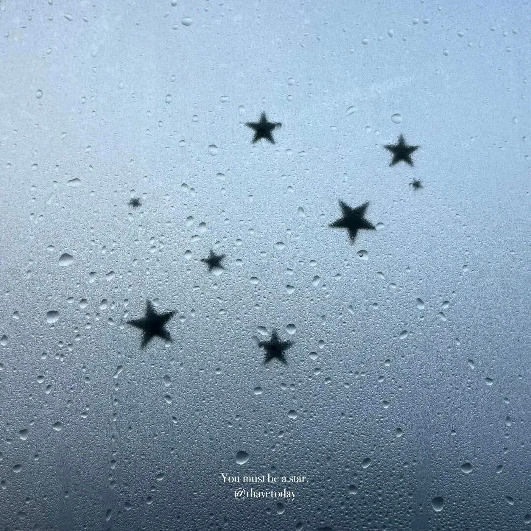 𝙎𝙝𝙖𝙧𝙚｜背景图  下雨天了怎么办，我好想你～ 