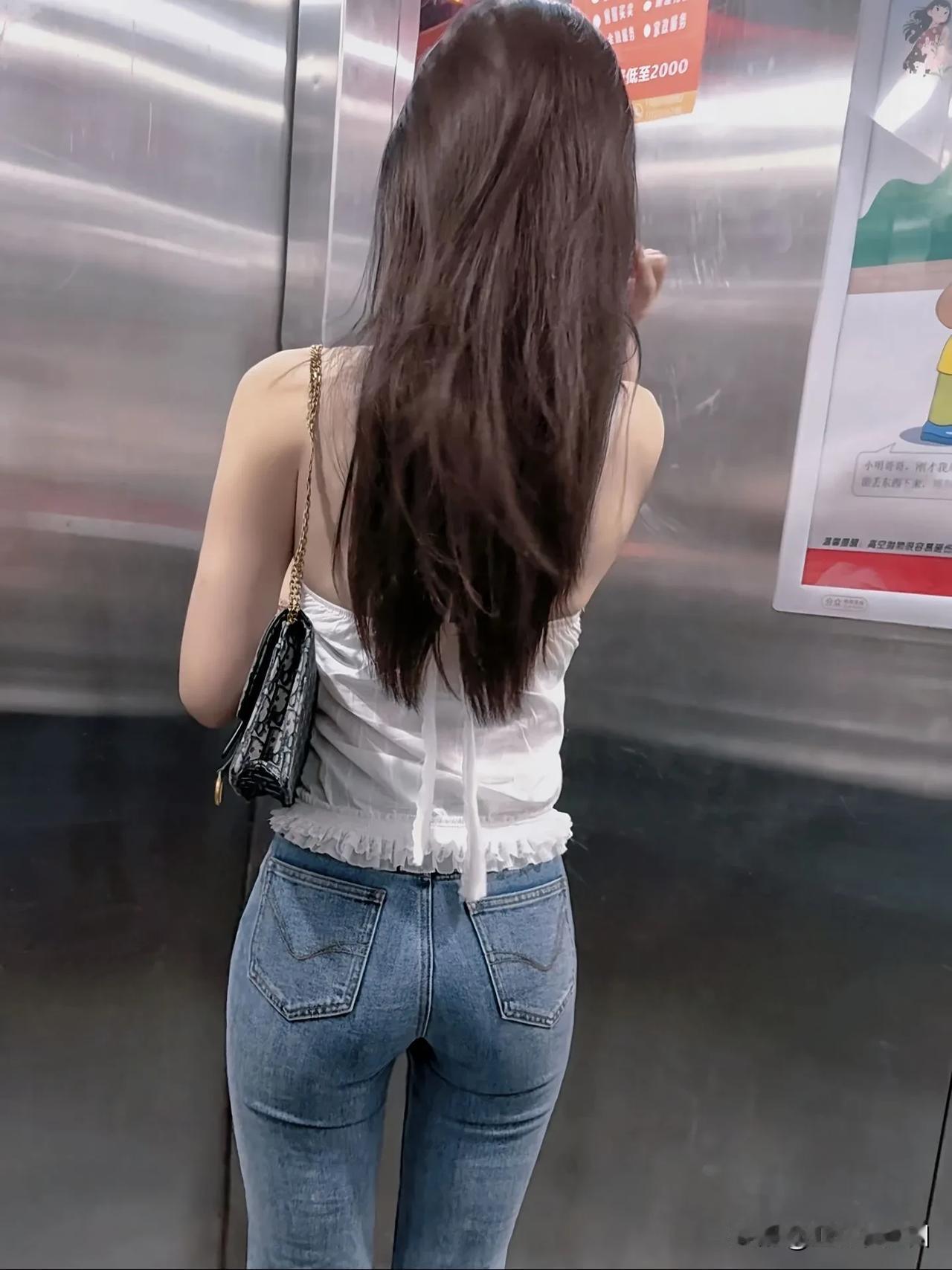 一定要碎花裙吗 牛仔裤不配polo衫的深情吗