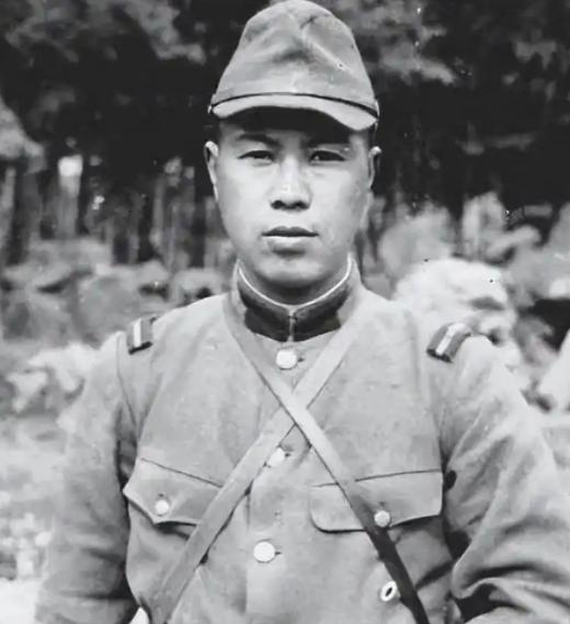 1937年淞沪会战，日军士兵荻岛静夫在日记里记录：杨家宅50名中国将士死战不退，