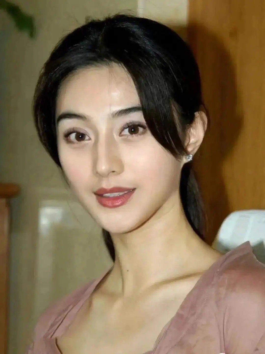 19岁的范冰冰谁看谁不迷糊 ​​​