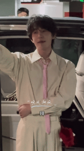 521第一份感动是张翅给的张翅身体不舒服坚持饭撒不得不感叹张翅真的太乖了，身体不
