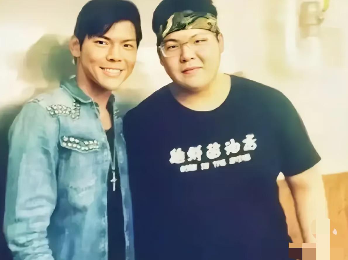 向佑，醒醒吧，
这次向太终于忍不住吐槽你了，

实话实说，如果我是你，
第一件事