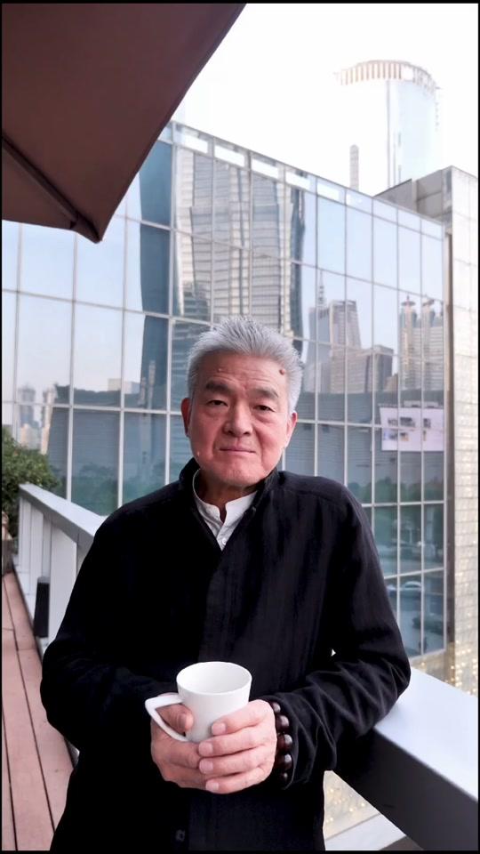 永和豆浆创始人林炳生8月7日在台北逝世。
他是因什么病去世，官方并没有说，不过据
