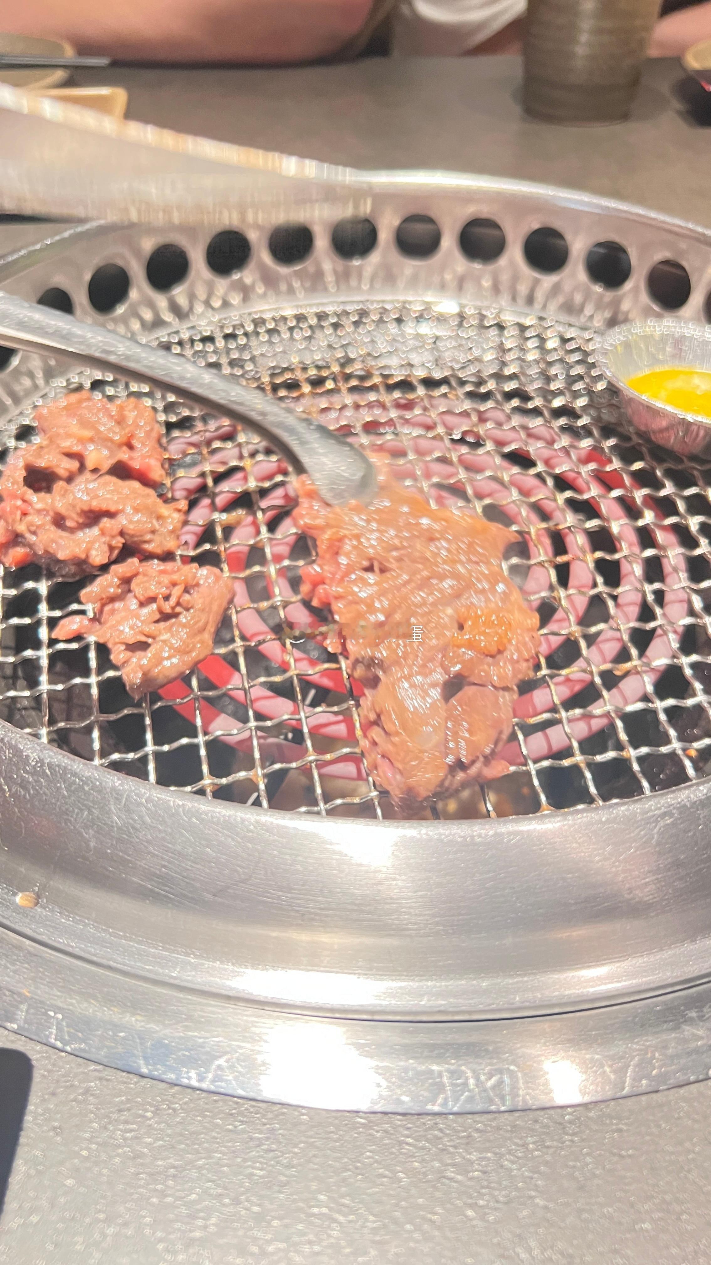 人生短短三万天，能吃一天算一天 