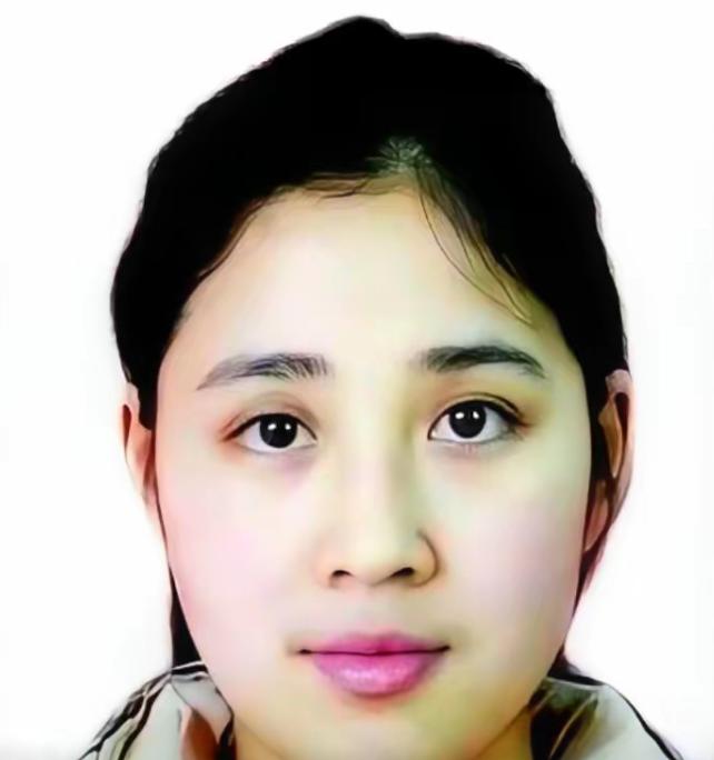 刚出生就被亲生父母狠心抛弃，被单身养父捡回家苦养大、砸锅卖铁供成医生，亲生父母见
