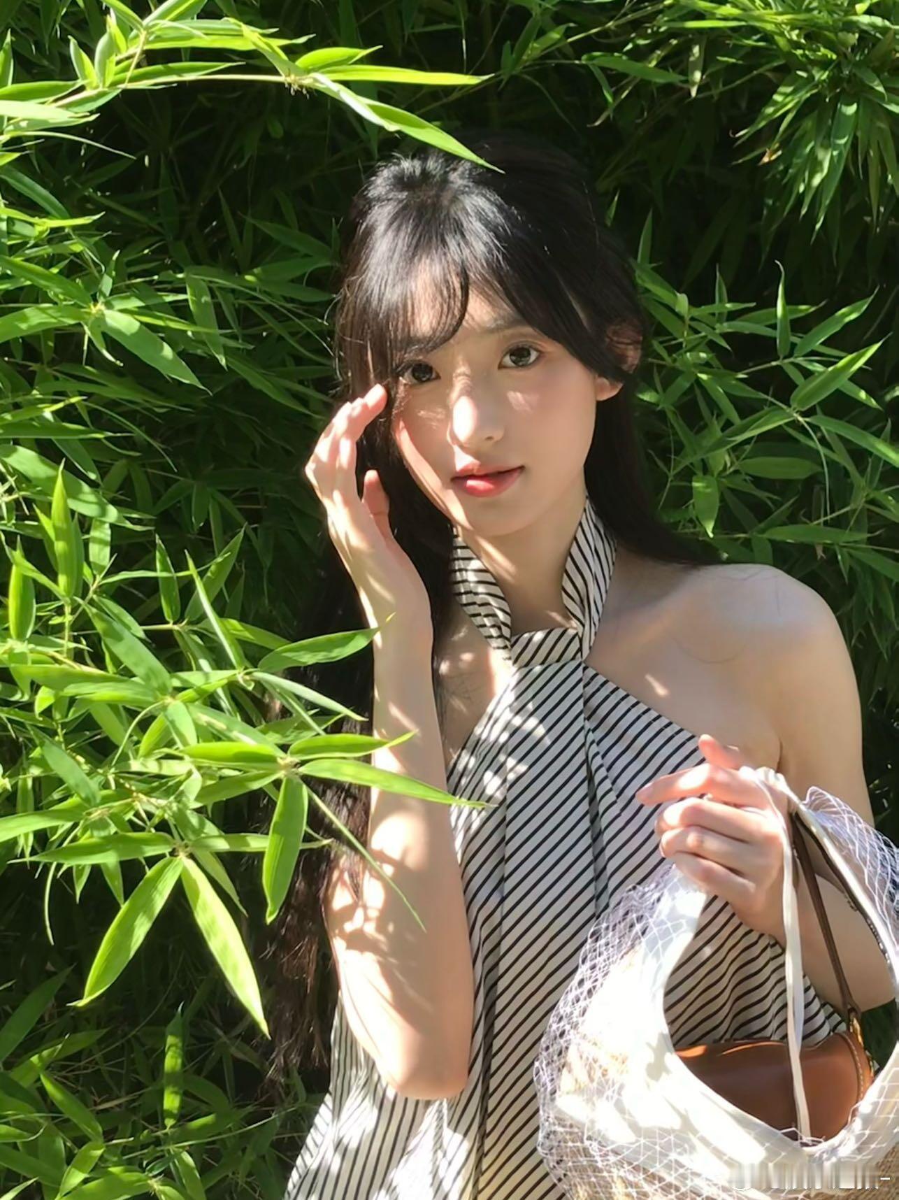 杨雨潼40小时打工vlog太真实了！杨雨潼用vlog记录自己40小时打工全过程。