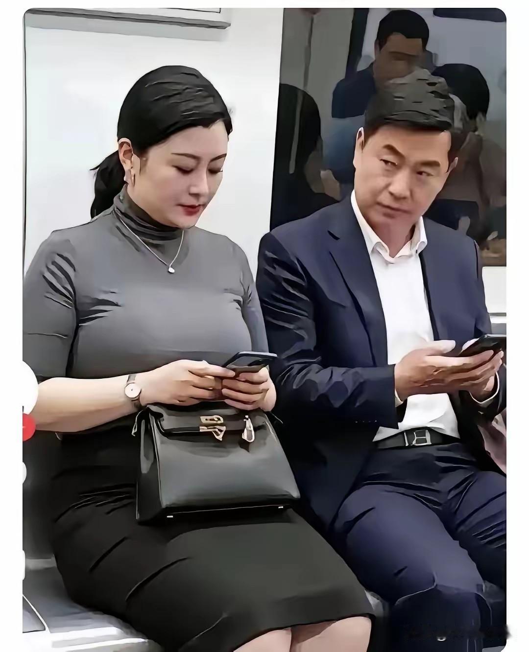 猜猜他俩是夫妻关系吗？猜对算你牛！