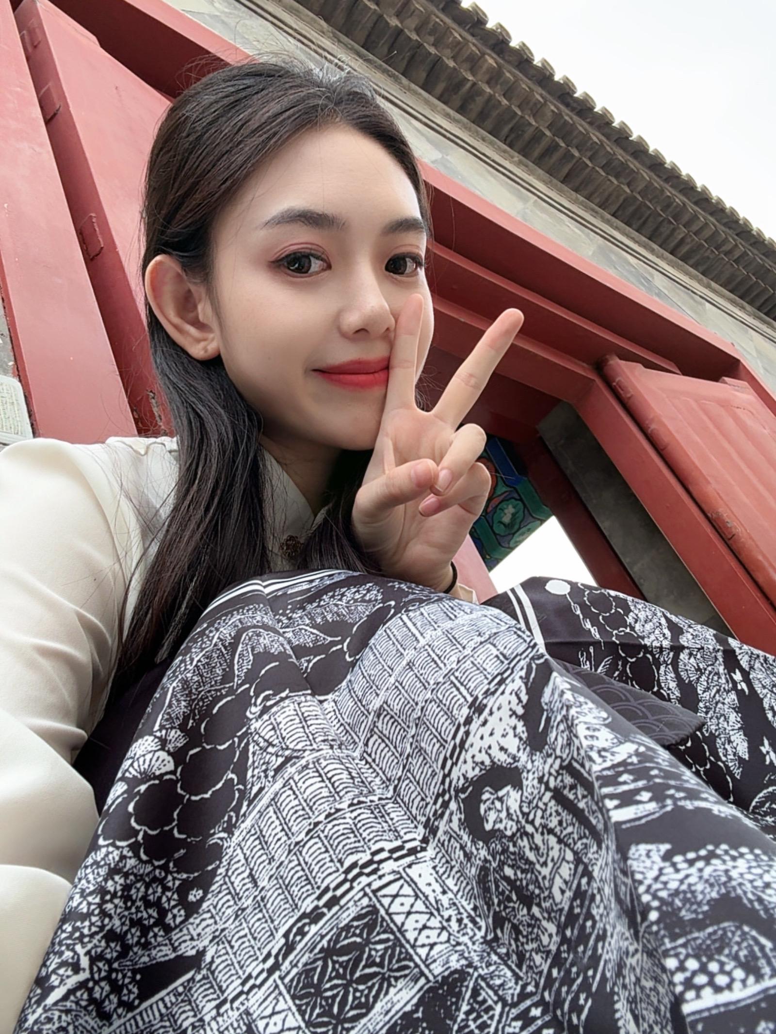 疯了疯了这一天见了半年没见到的人类们🥶✌🏿