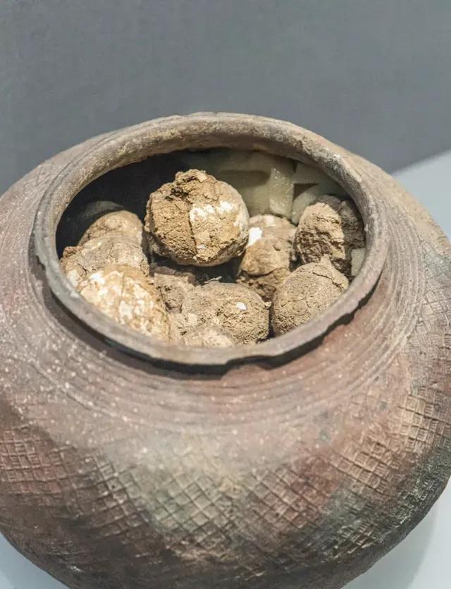 古墓考古，学家最害怕挖到鸡蛋！扯淡吧？

说在考古圈，一直流传着一种说法：古墓里