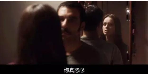 河北深夜惊爆：十年夫妻手机暗藏暧昧，法律真能对“睡错人”的男女一视同仁吗？真相扎