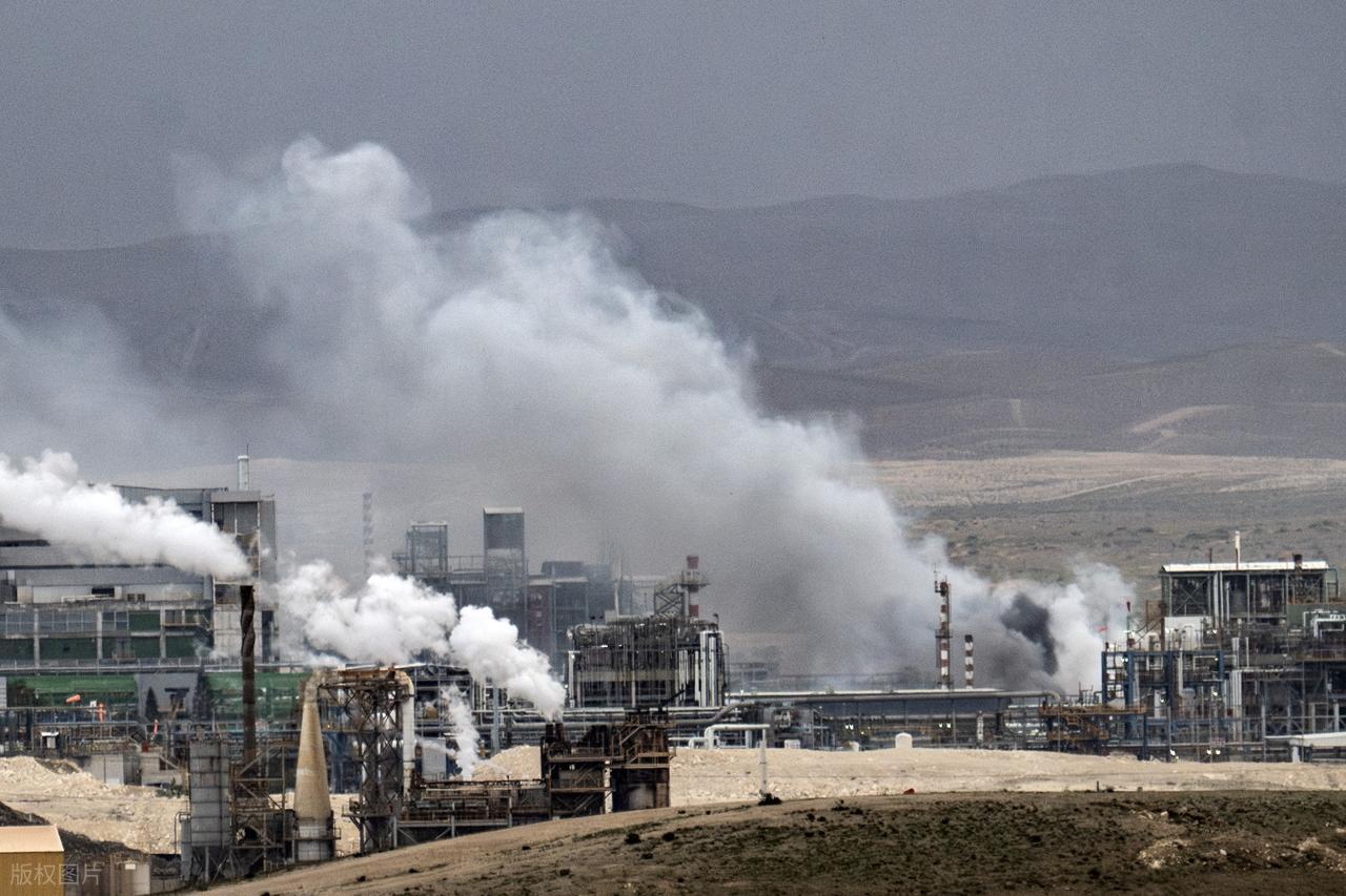 伊朗取得重大战果！
 
4月2日，伊朗军方发布一条重要消息，在几天前对阿联酋一处