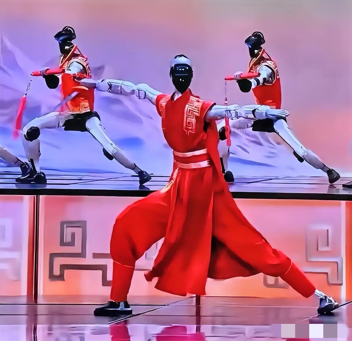 机器人千万不能再走火药的老路，这个教训，我们绝不能忘！
 
老祖宗发明火药，千年