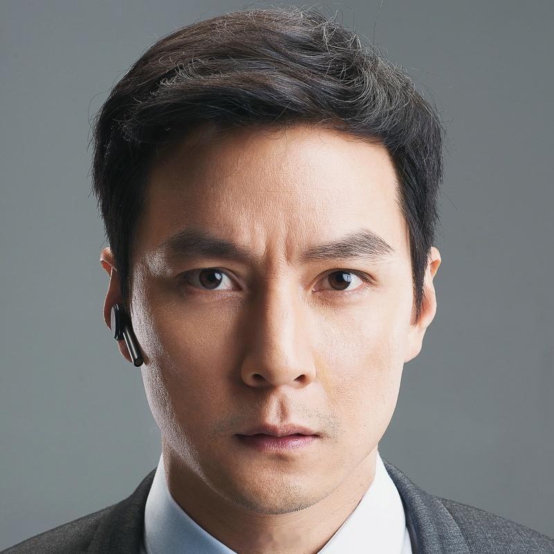 吴彦祖成小米手机影像体验官作为数码爱好者，看到这波操作倒是有些感慨。吴彦祖的代言