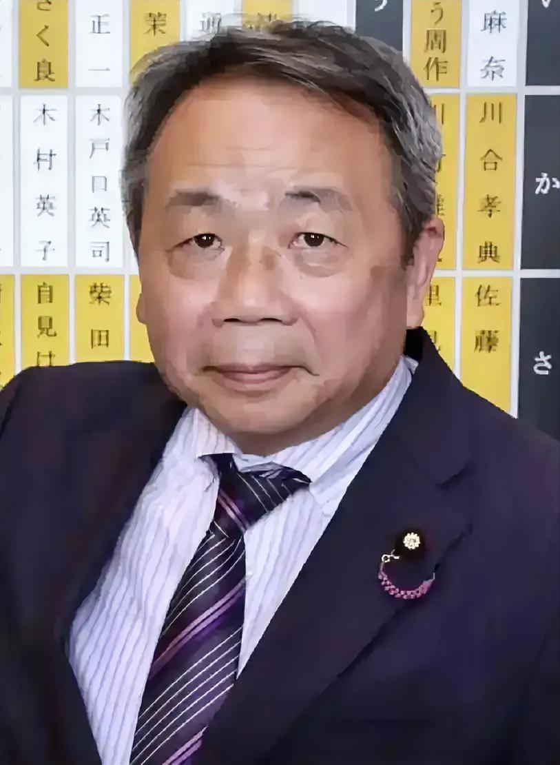 打倒汉奸卖国贼！