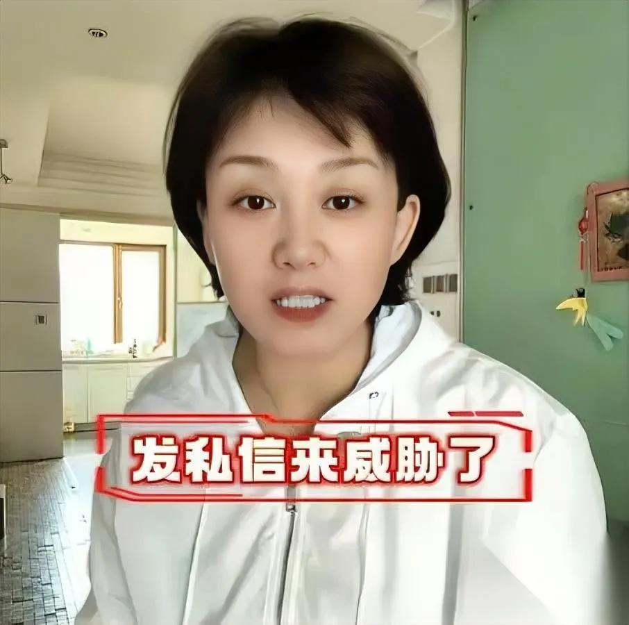 女记者遭果农威胁

就因发了条视频

我看完前因后果气得直攥拳头。

577万粉