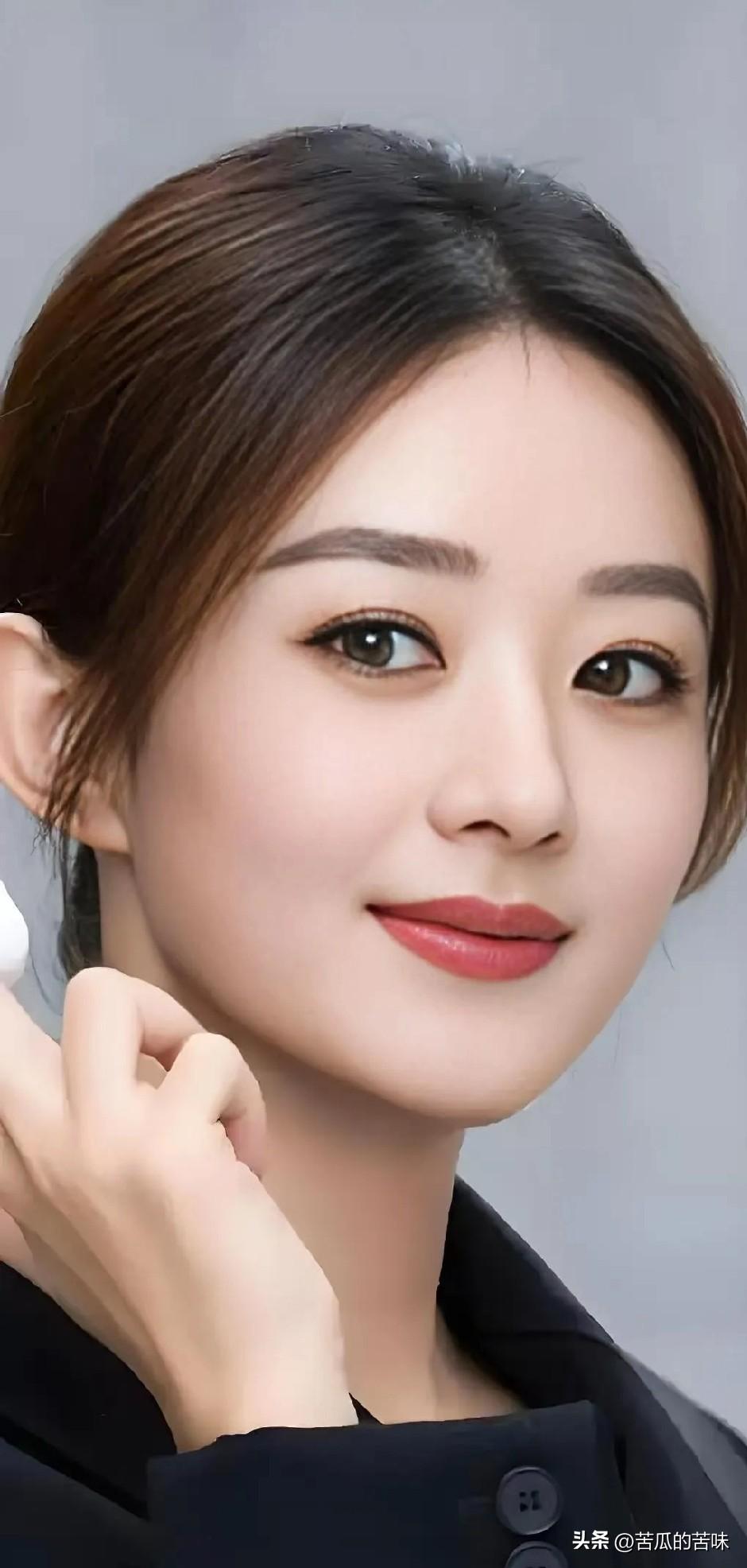 赵丽颖工作室，发文道歉！
8月25日傍晚六点左右，赵丽颖工作室发文道歉，消息一出