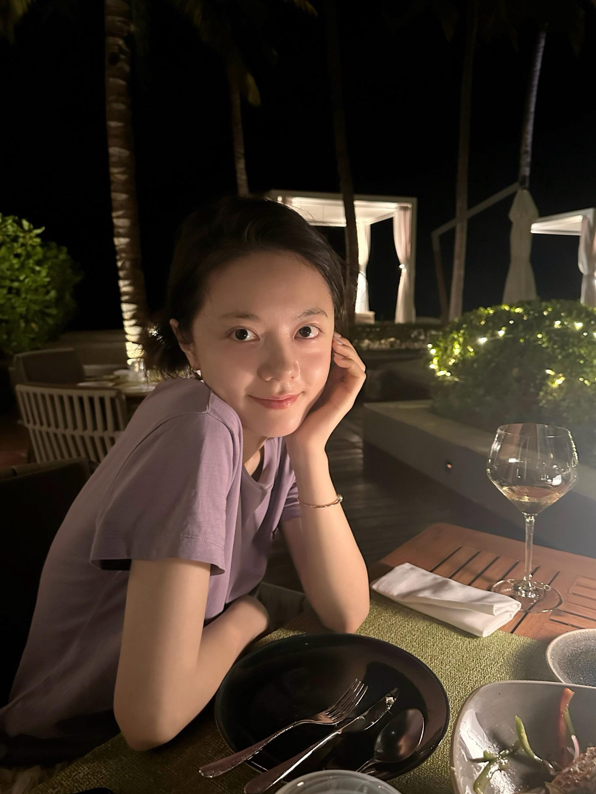 我的妻子是一位美丽的东方女人