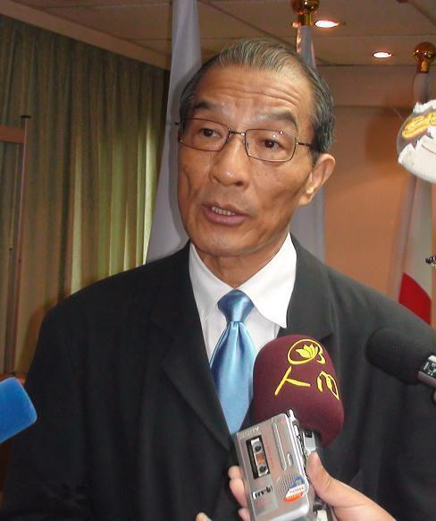 马英九好友、台湾海基会首任秘书长陈长文今日投书台媒预测，今天的“大选”结果相当大