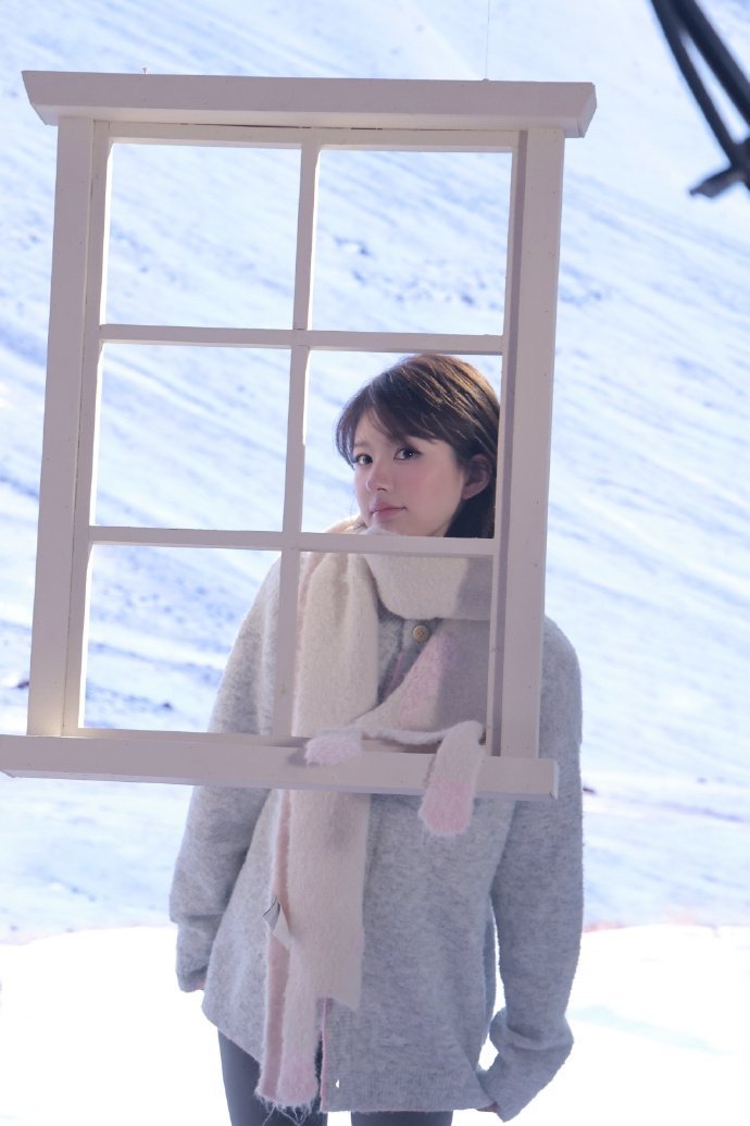 赵露思小年营业  赵露思可爱时刻  赵露思小年营业，是露思和兔兔的可爱时刻，是我