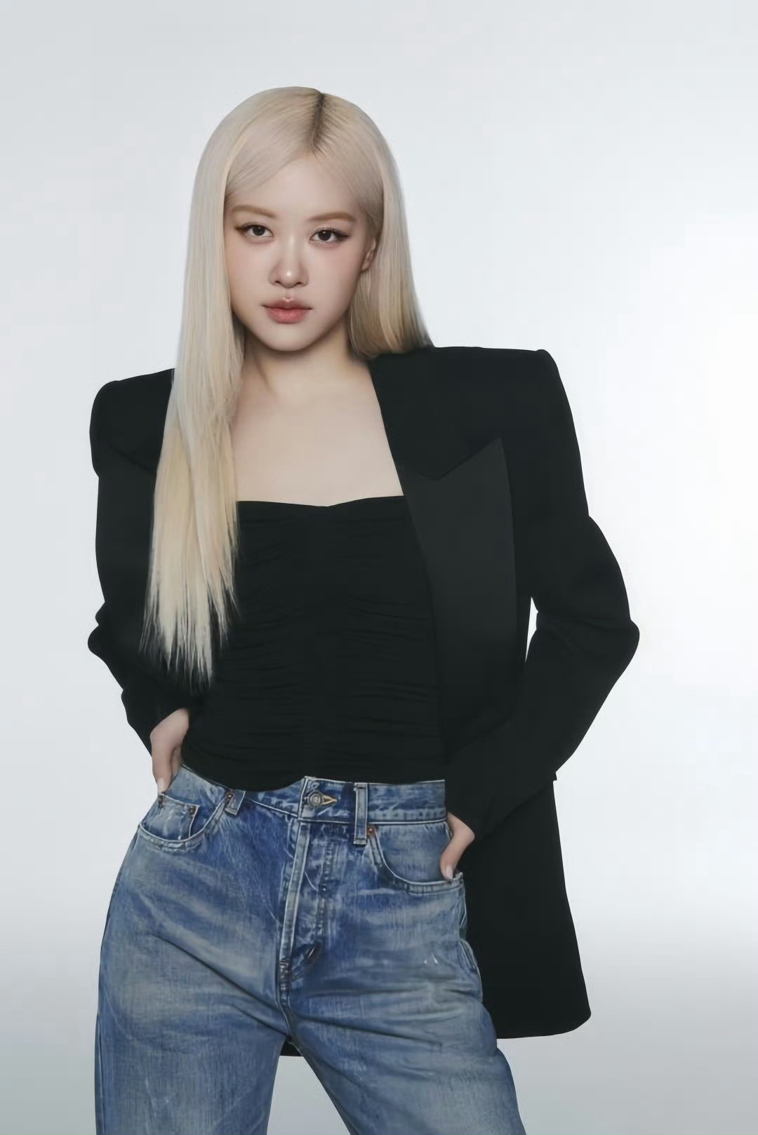 ROSÉ[超话] 朴彩英成为YSL Beauty品牌代言人！ 