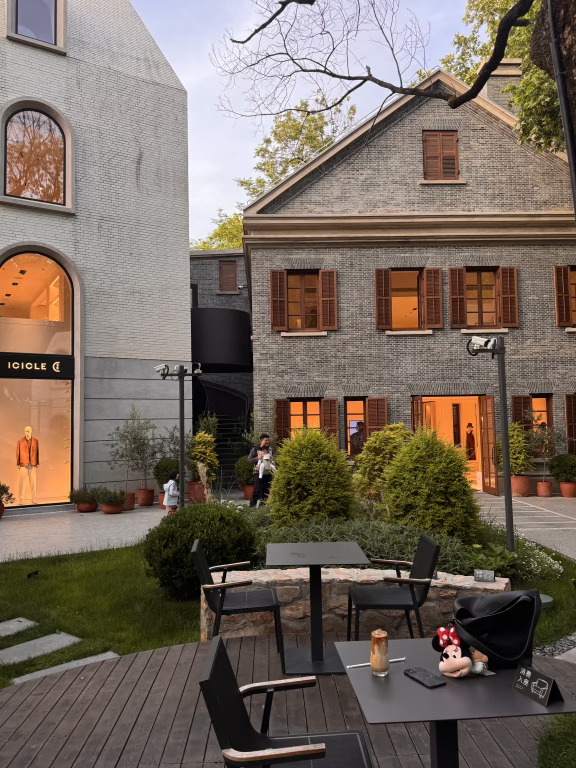 上海适合安静待一下午的☕️……（5家分享）