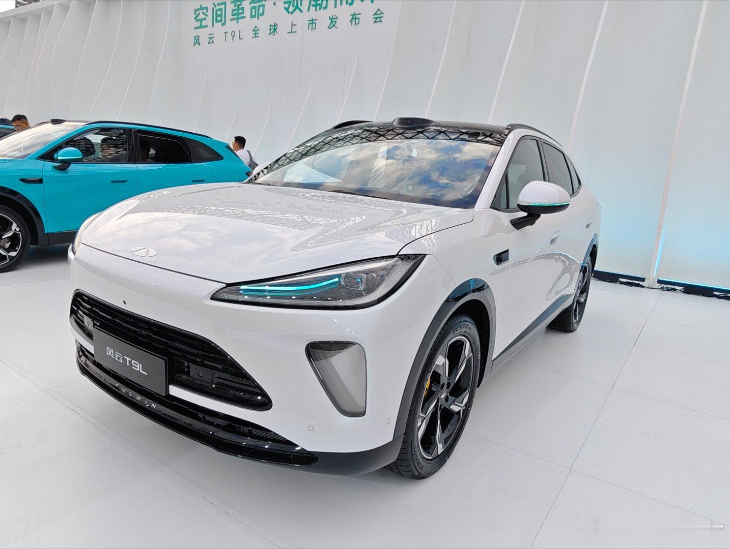 友友们，我已经到智美大五座风云T9L全球上市发布会现场啦！实车真心比照片好看太多