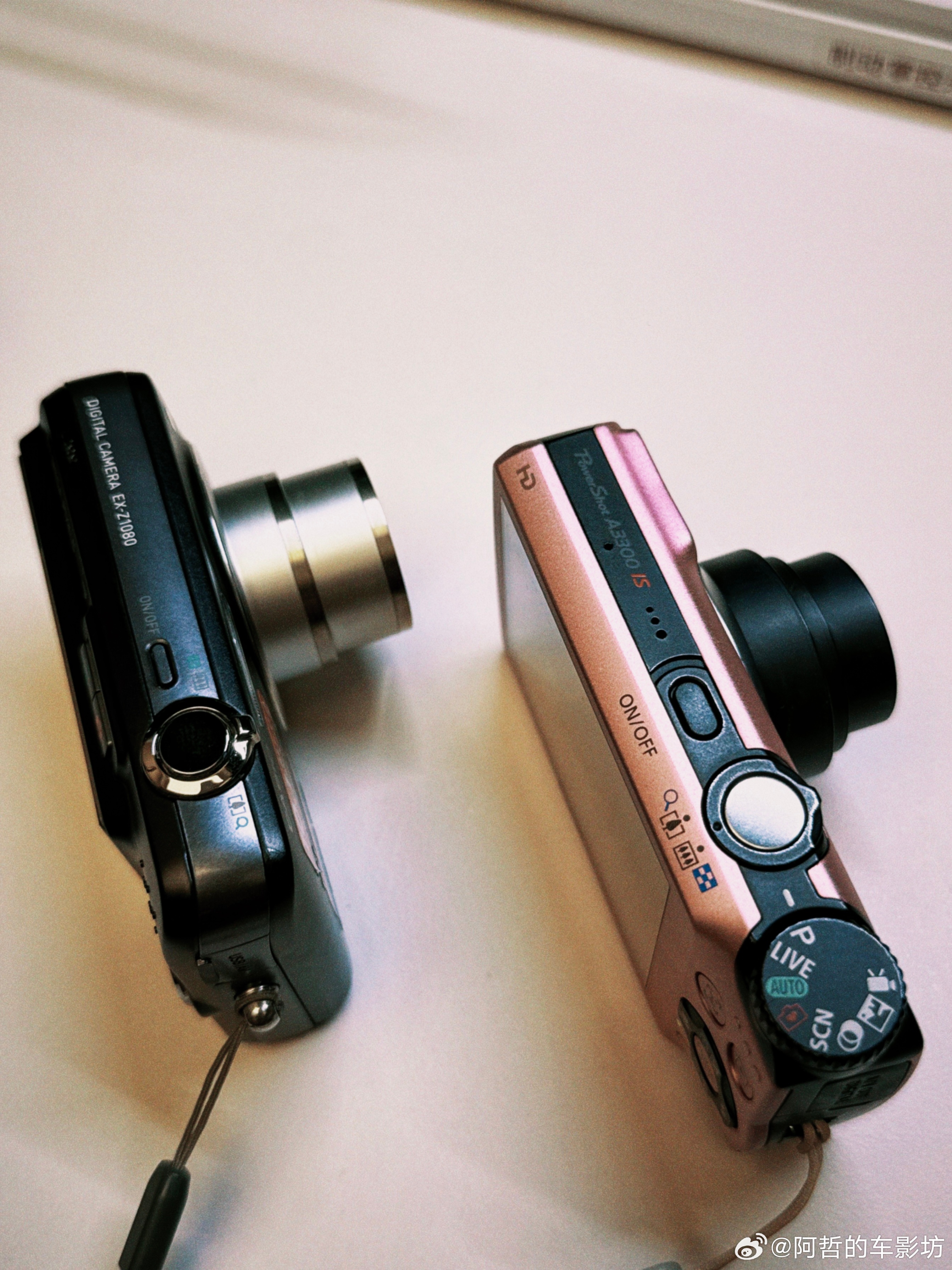 听说这些相机几年前还想破烂一样这两年CCD和胶片又流行起来了卡西欧是搬家的时候找