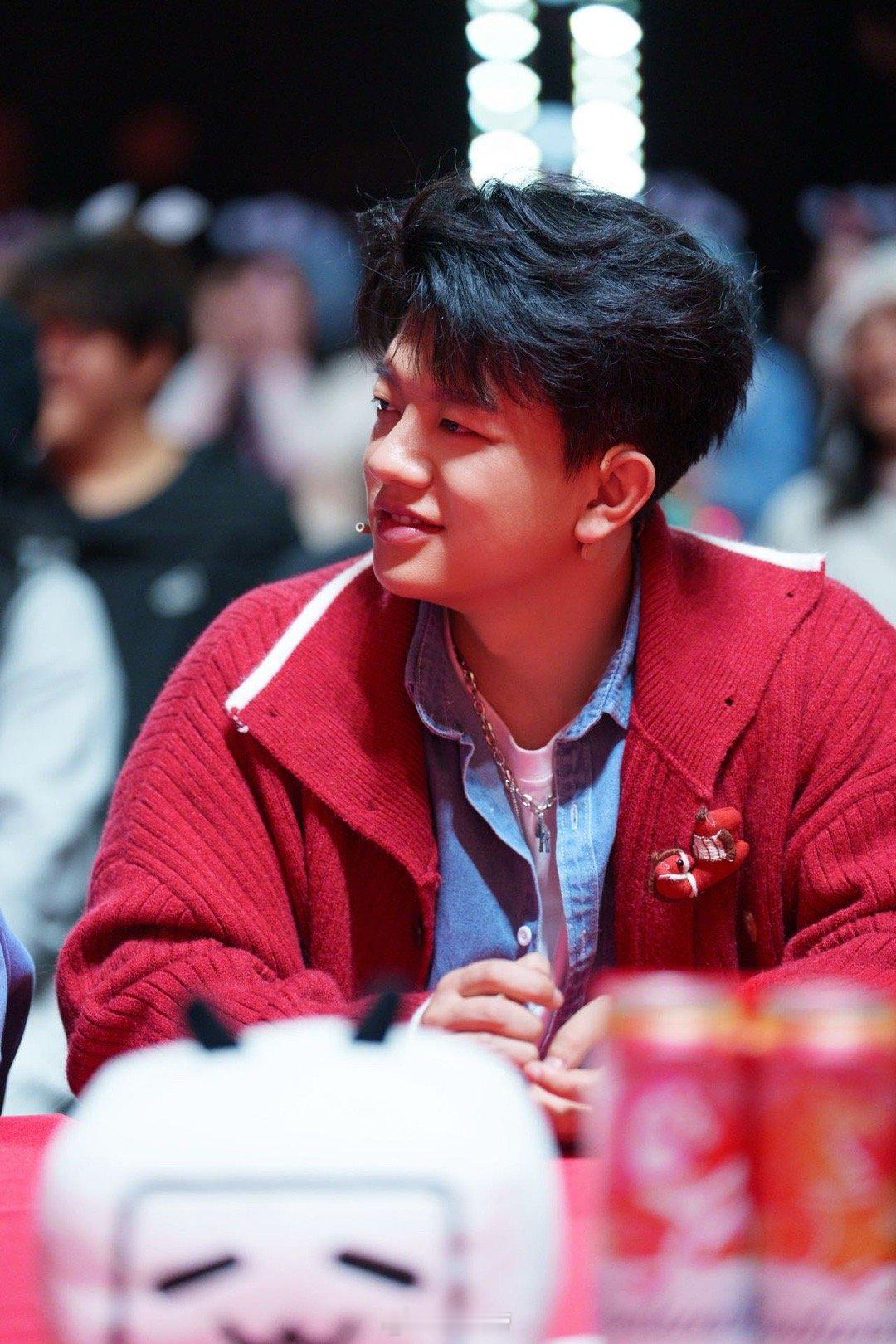 漫才兄弟 好笑 徐浩伦谭湘文今晚的稿子是真实存在的吗？岳父岳母梗一个接一个，刘旸