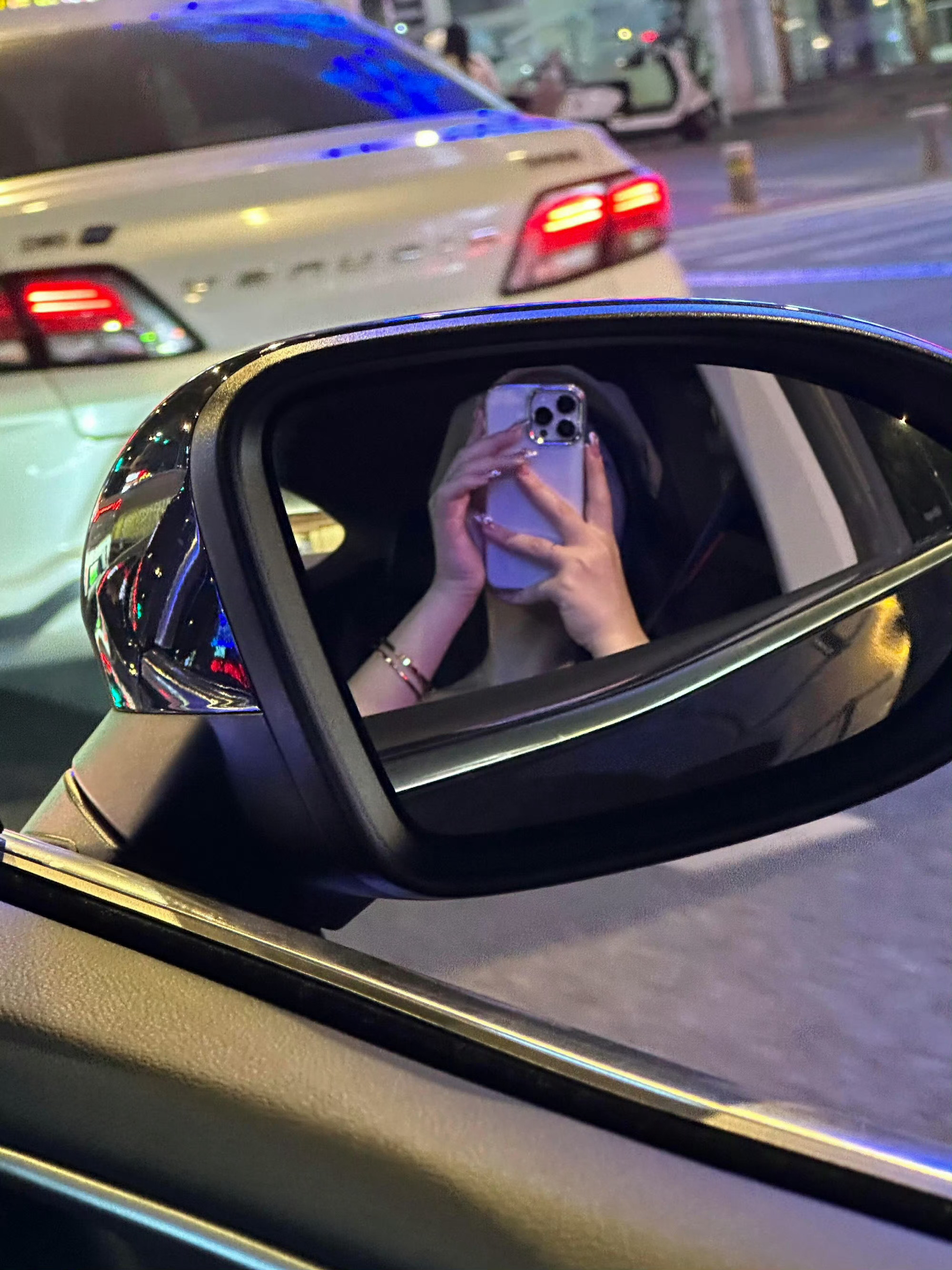 放不下的人是我 