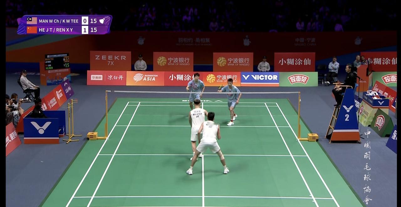 国羽男双任何组合不畏强敌，2-0完胜对手爆冷晋级男双16强

2026年亚洲锦标