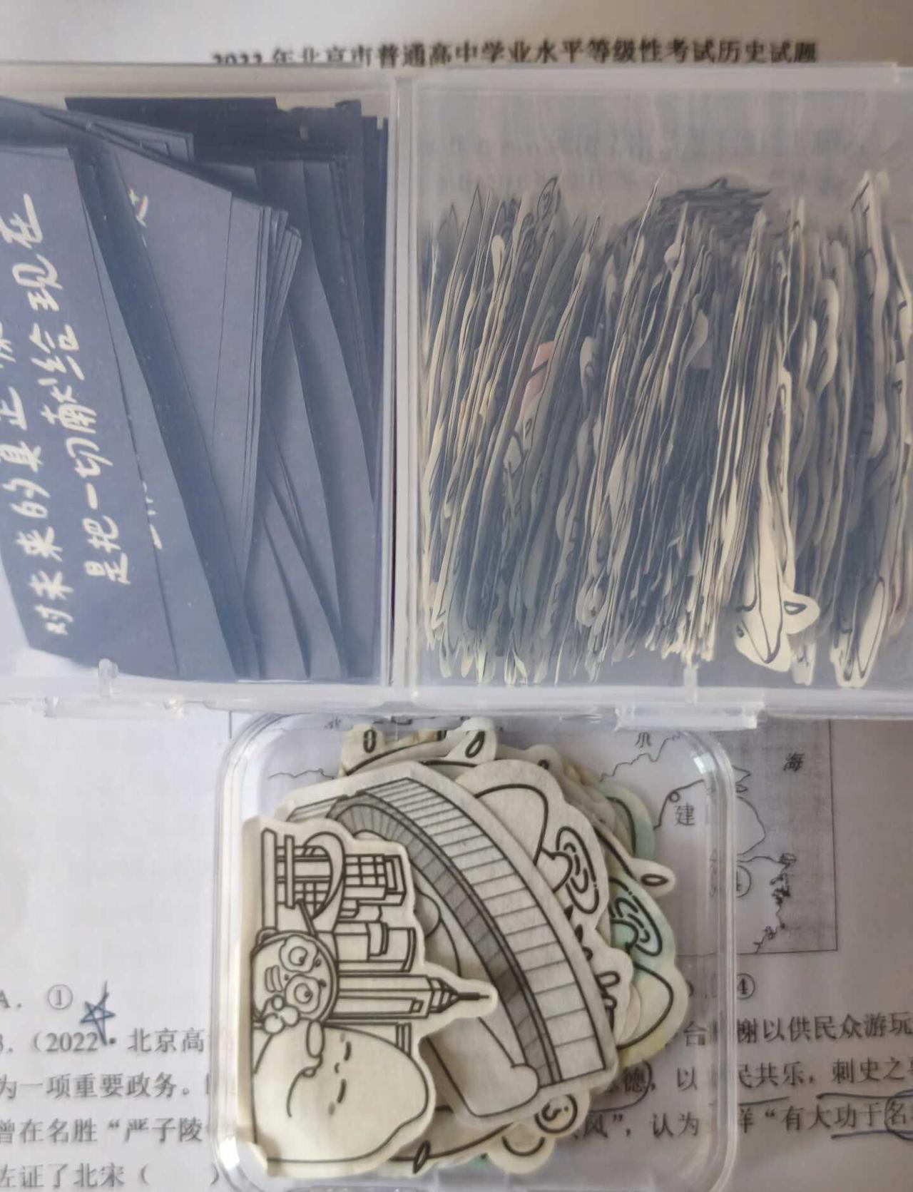 深圳宝安机场and各个商场
可以抓我包包见p2，大概11点半左右下飞机，然后会先