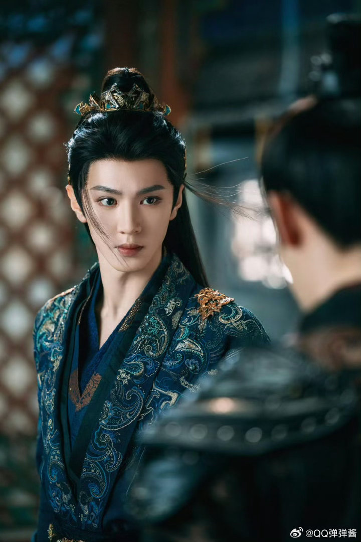 陈哲远原声先听的有福了陈哲远演“凤随歌”绝了！ 喜怒哀乐全在嗓音里，听声就能辨情