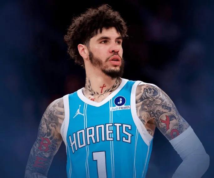 Haynes：联盟将审查鲍尔绊倒阿德巴约的动作是否为故意拉拽
04月16日讯，在