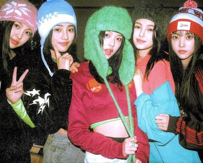 寒冷的日子里时间变得缓慢 心事也因此被拉长变得柔软了 