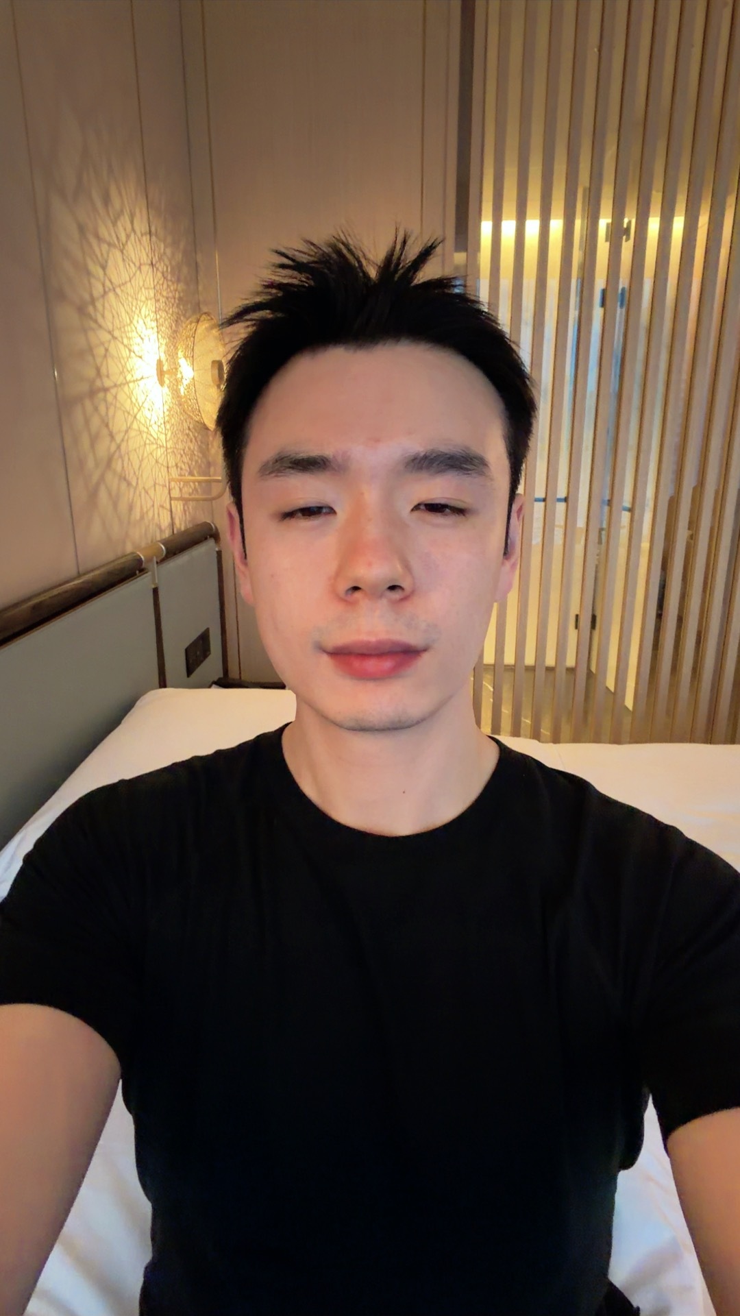 好小众居然在昆明海拔1900的地方高反了。。。。好看不起我自己。。  ​​​