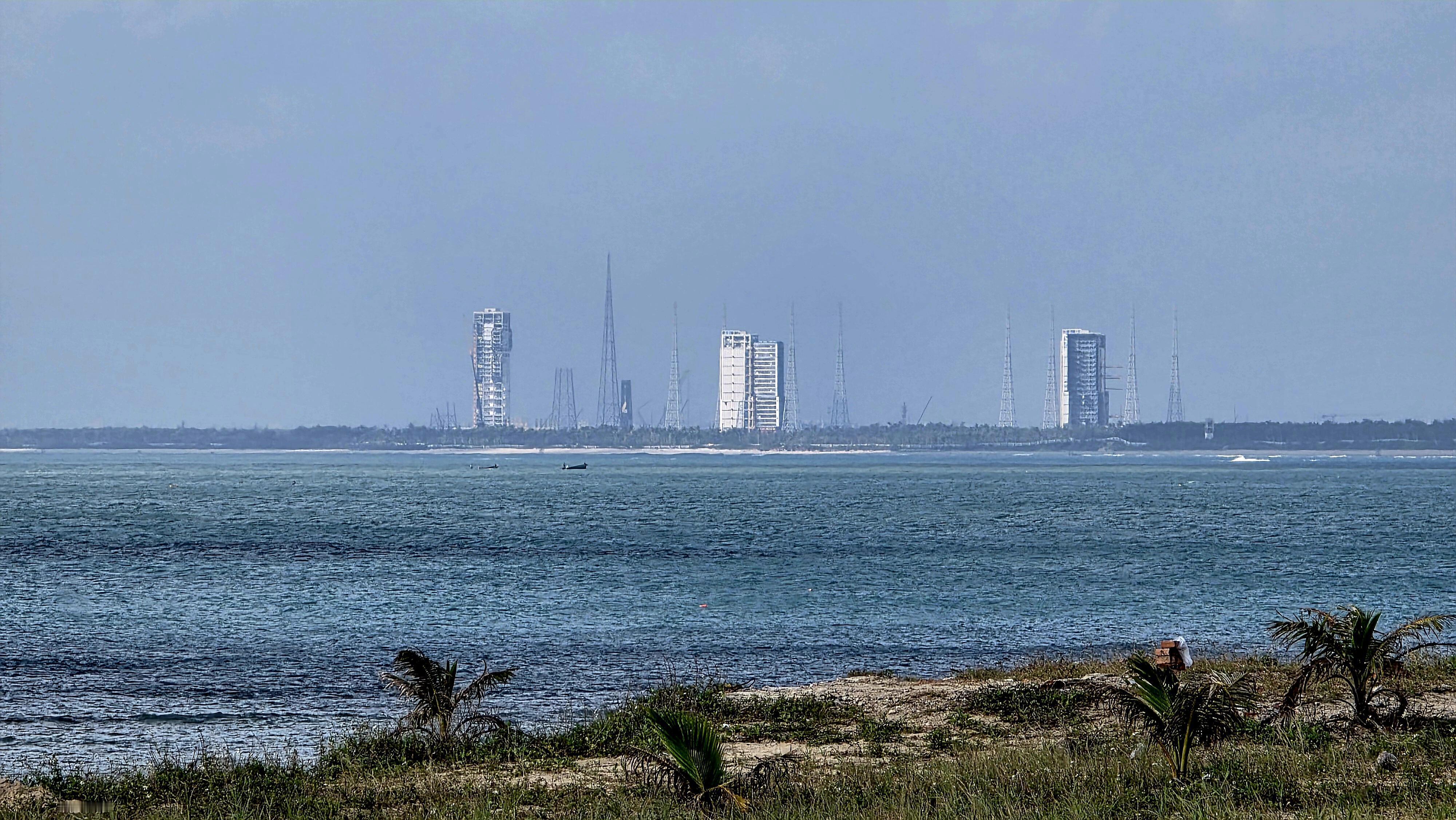 301、101、201工位高度对比 