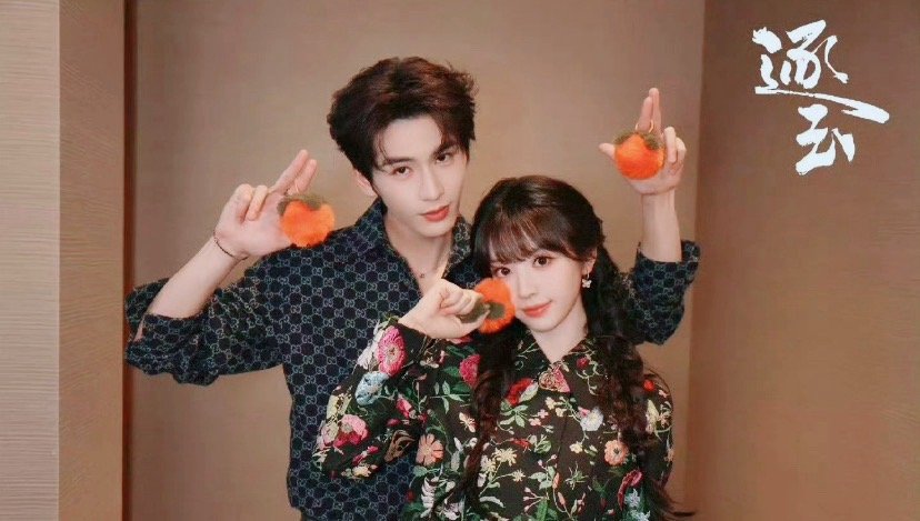 田曦薇和张凌赫这对《逐玉》搭档，从剧播完到现在，连一点二搭的苗头都没见着，连剧本