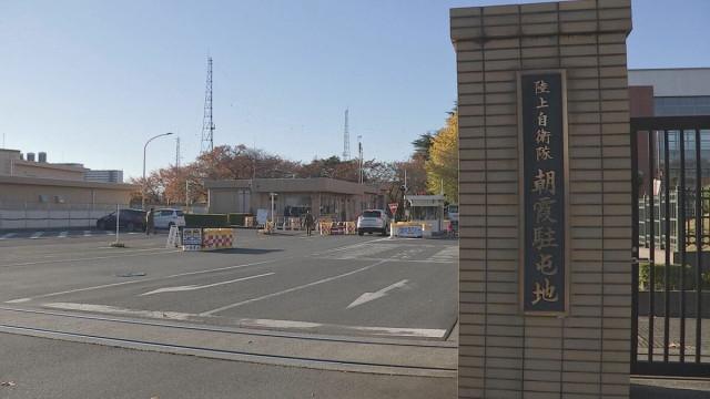 日本自卫队成员持刀伤人，还发生在公共场所。日本太危险了，中国提醒的果然没错，日本