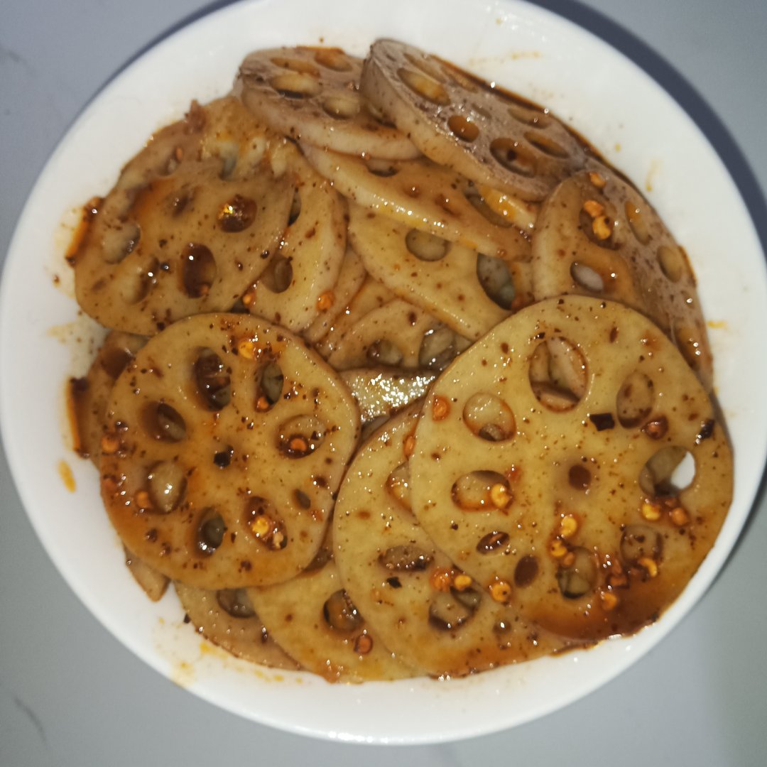 好喜欢吃自己做的凉拌藕片儿[馋嘴] 